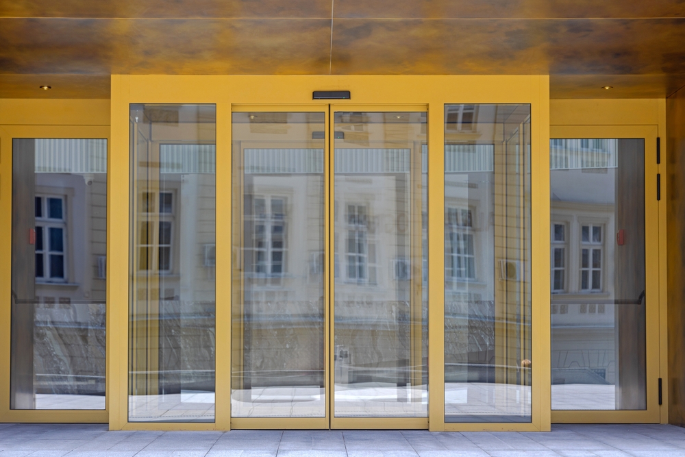 automatic sliding door
