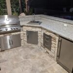 Outdoor-Kitchen-with-Stone
