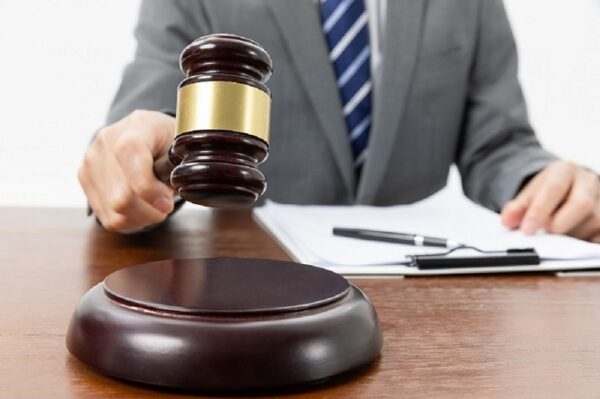 Criminal Defence Lawyer