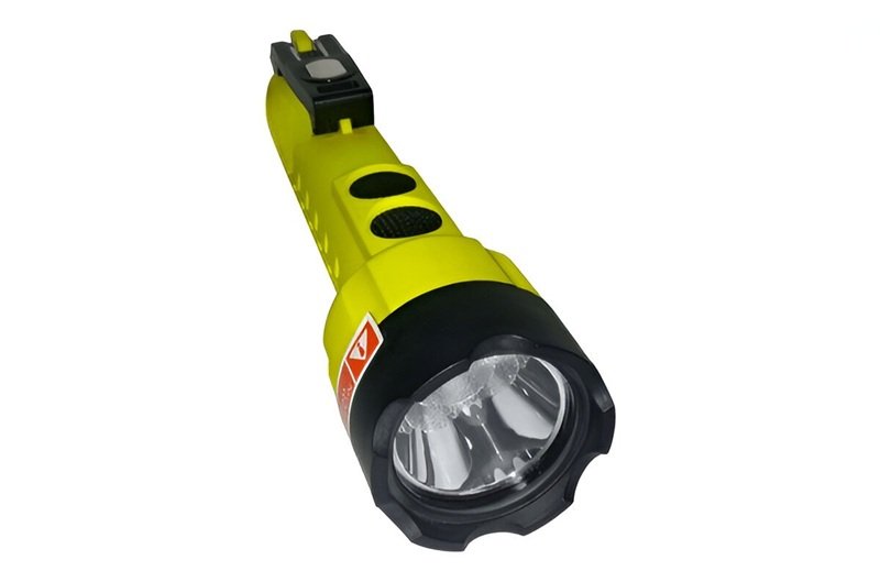 intrinsically safe flashlight